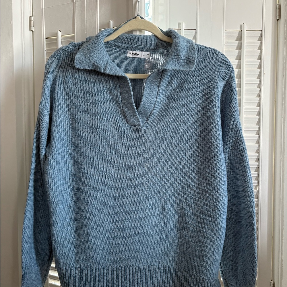 Croft & Barrow Wimens  V-Neck Sweater in Sky Blue